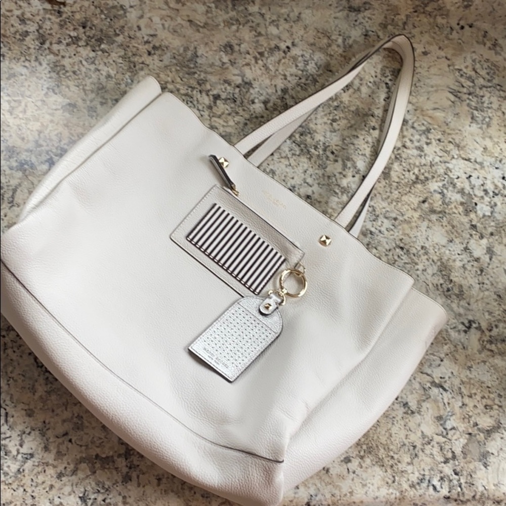 Never used White Henri Bendel influencer tote